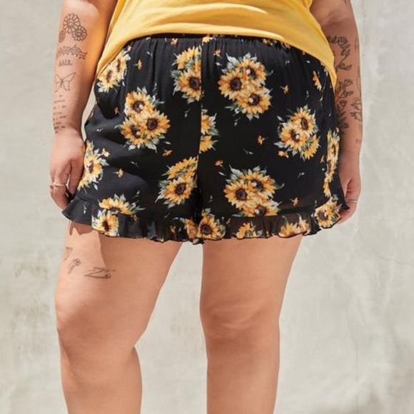Torrid Sunflower Ruffle Gauze High-Rise Short